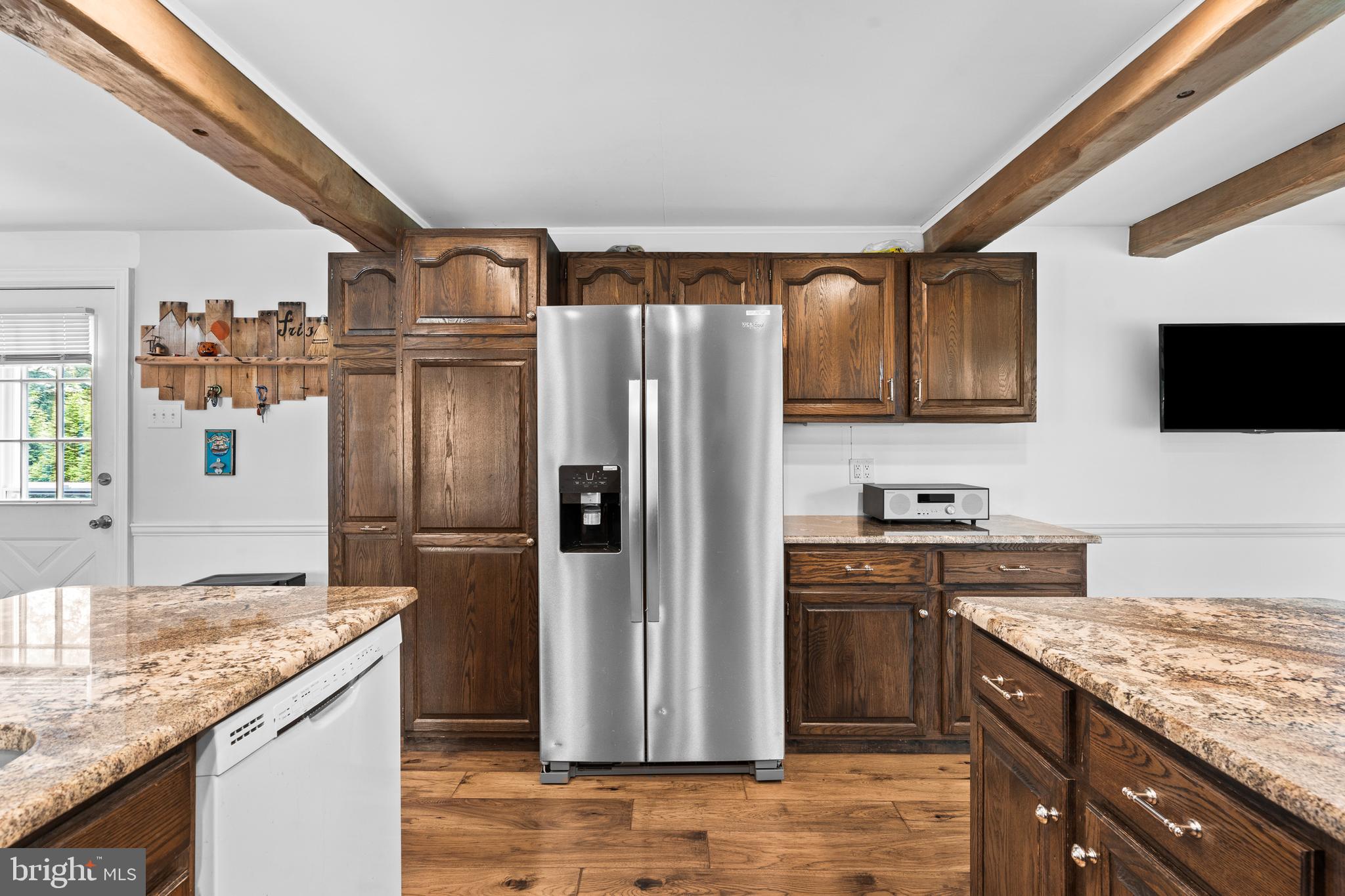 102 E Bristol Rd