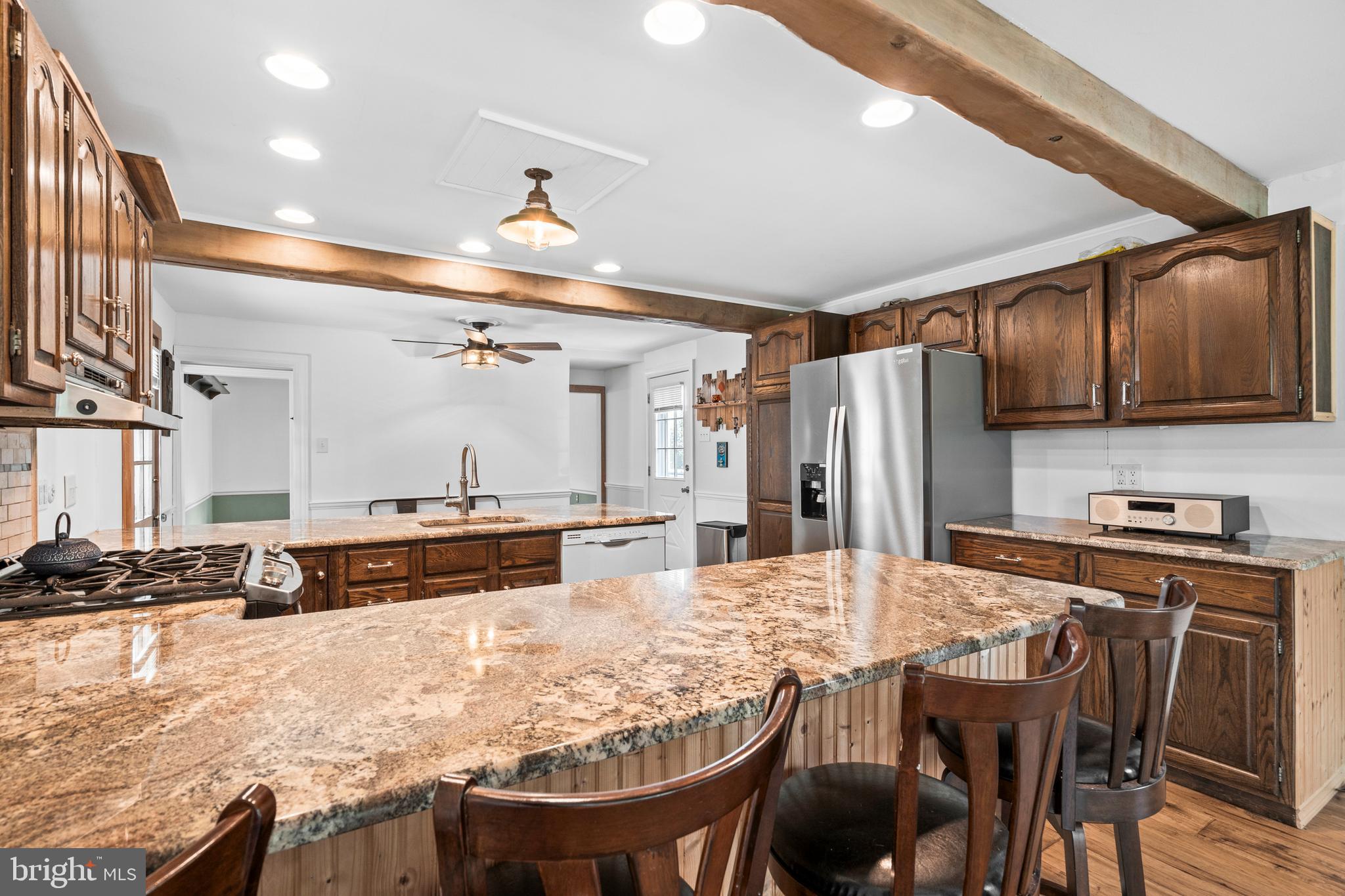102 E Bristol Rd