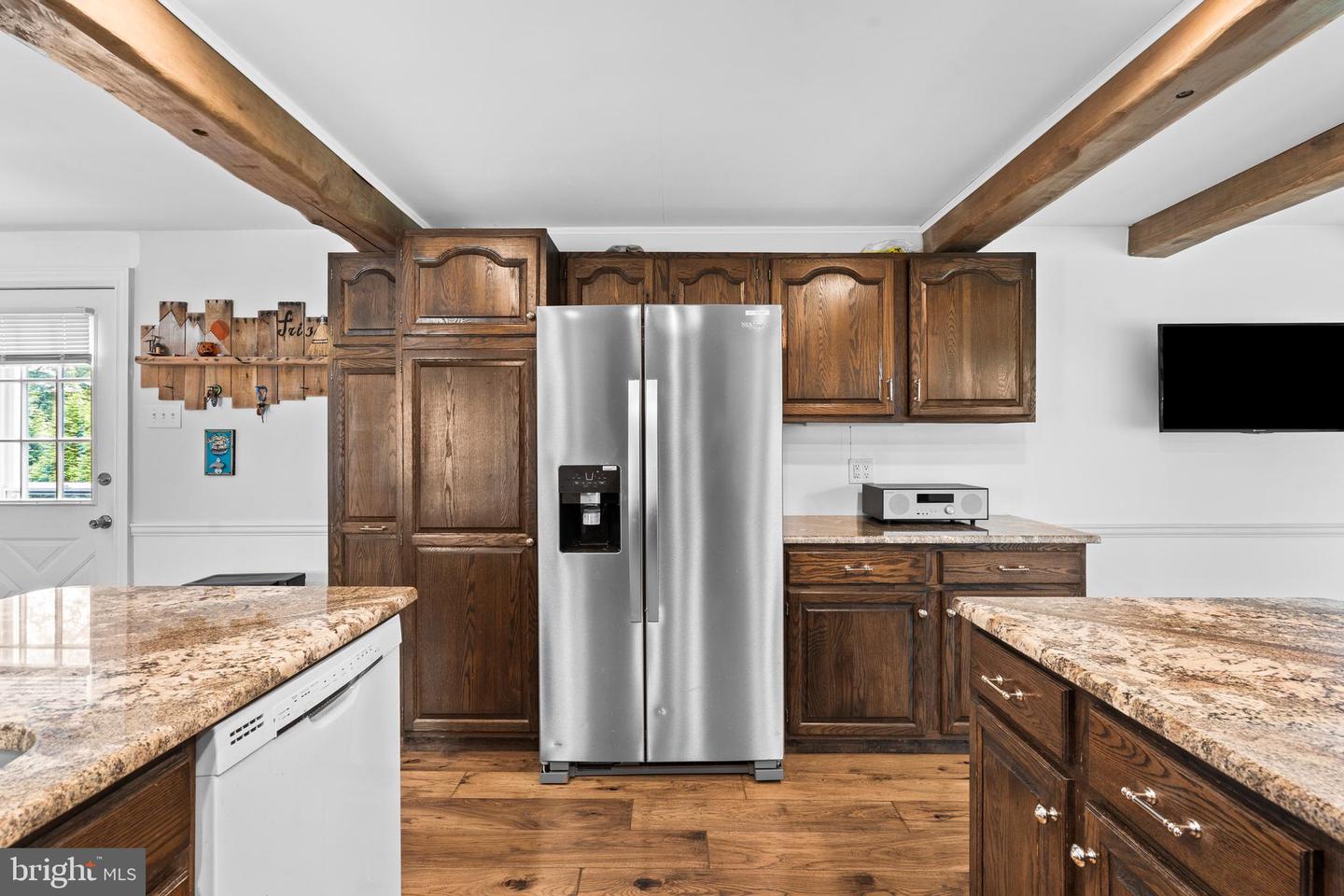 102 E Bristol Rd