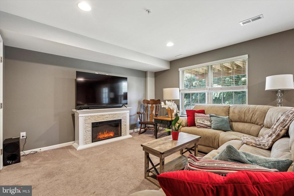 155 PLATT PLACE