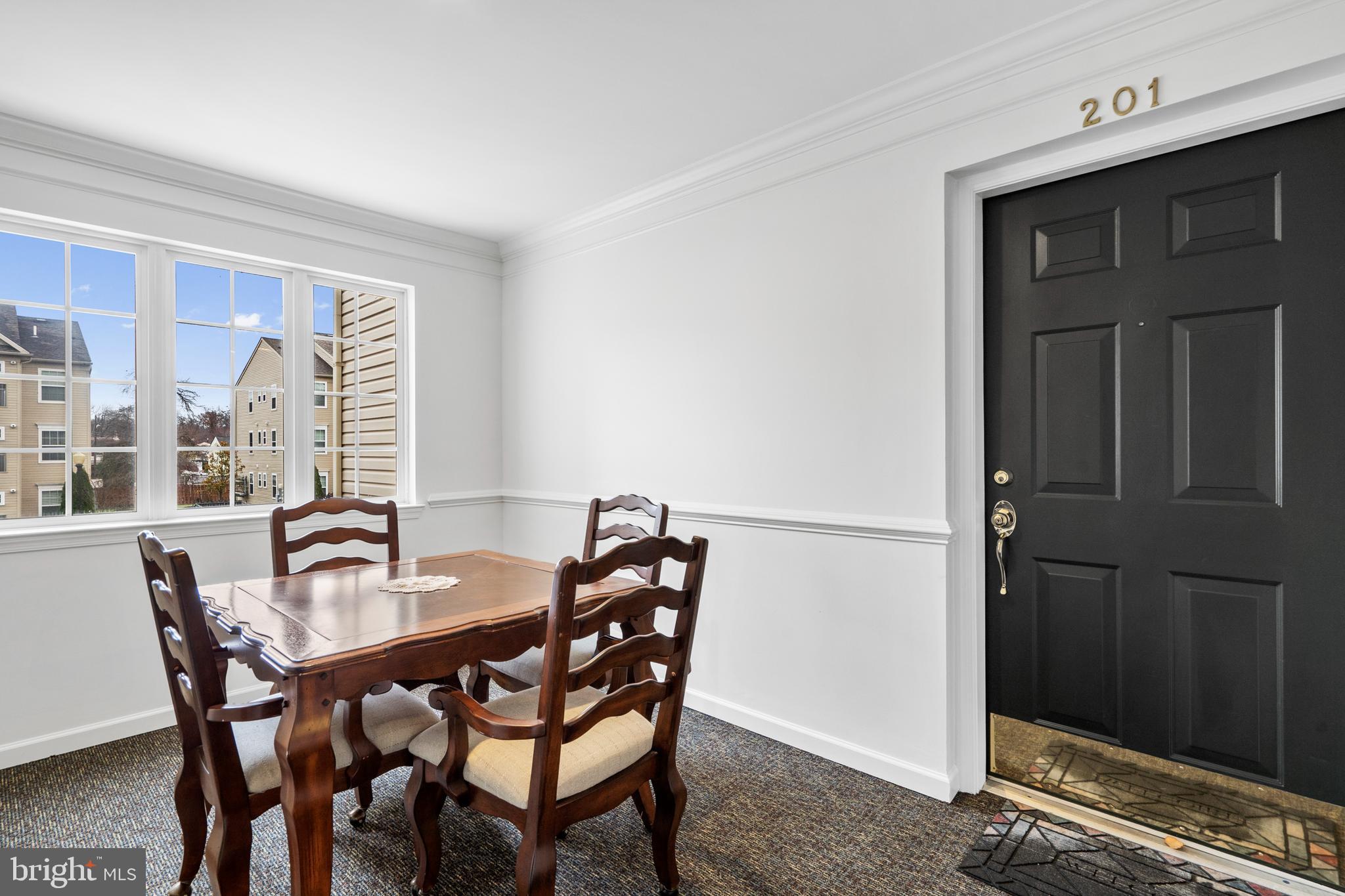 1502 MOORE STREET 201