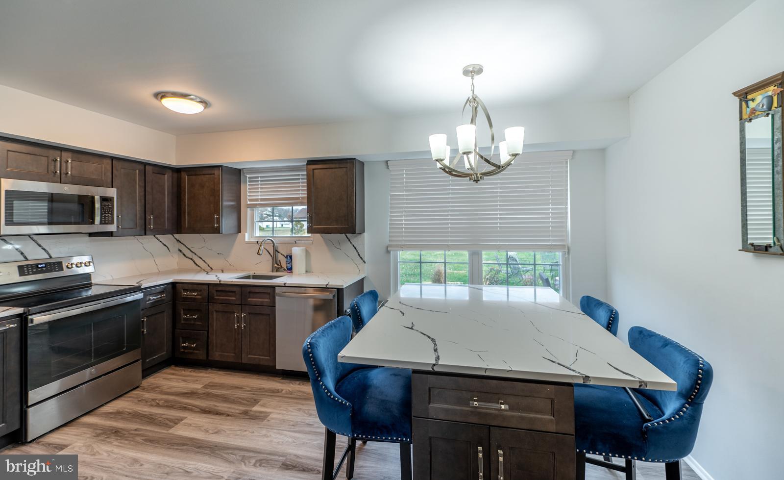 292 HOLLOW BRANCH LANE