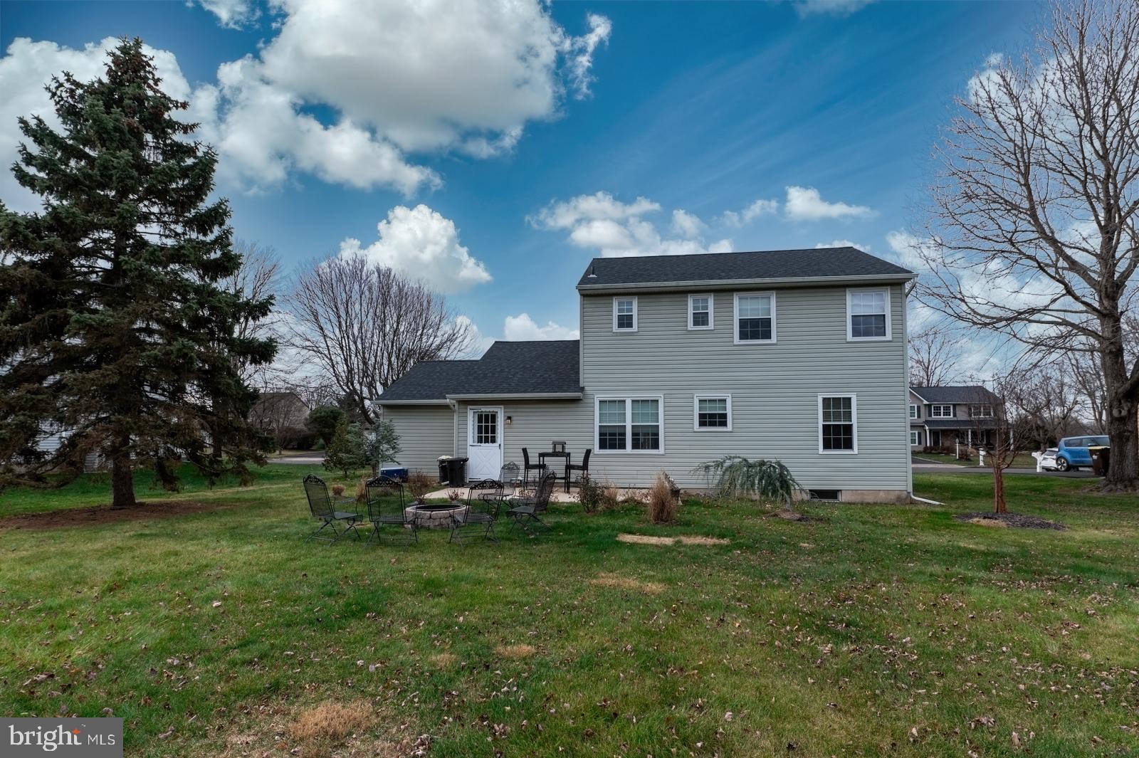 292 HOLLOW BRANCH LANE