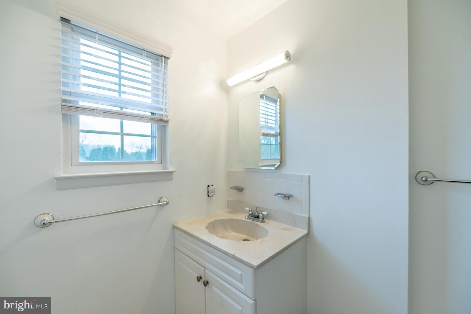 292 HOLLOW BRANCH LANE