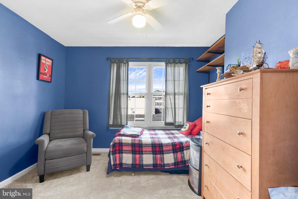 409 FAIRVIEW