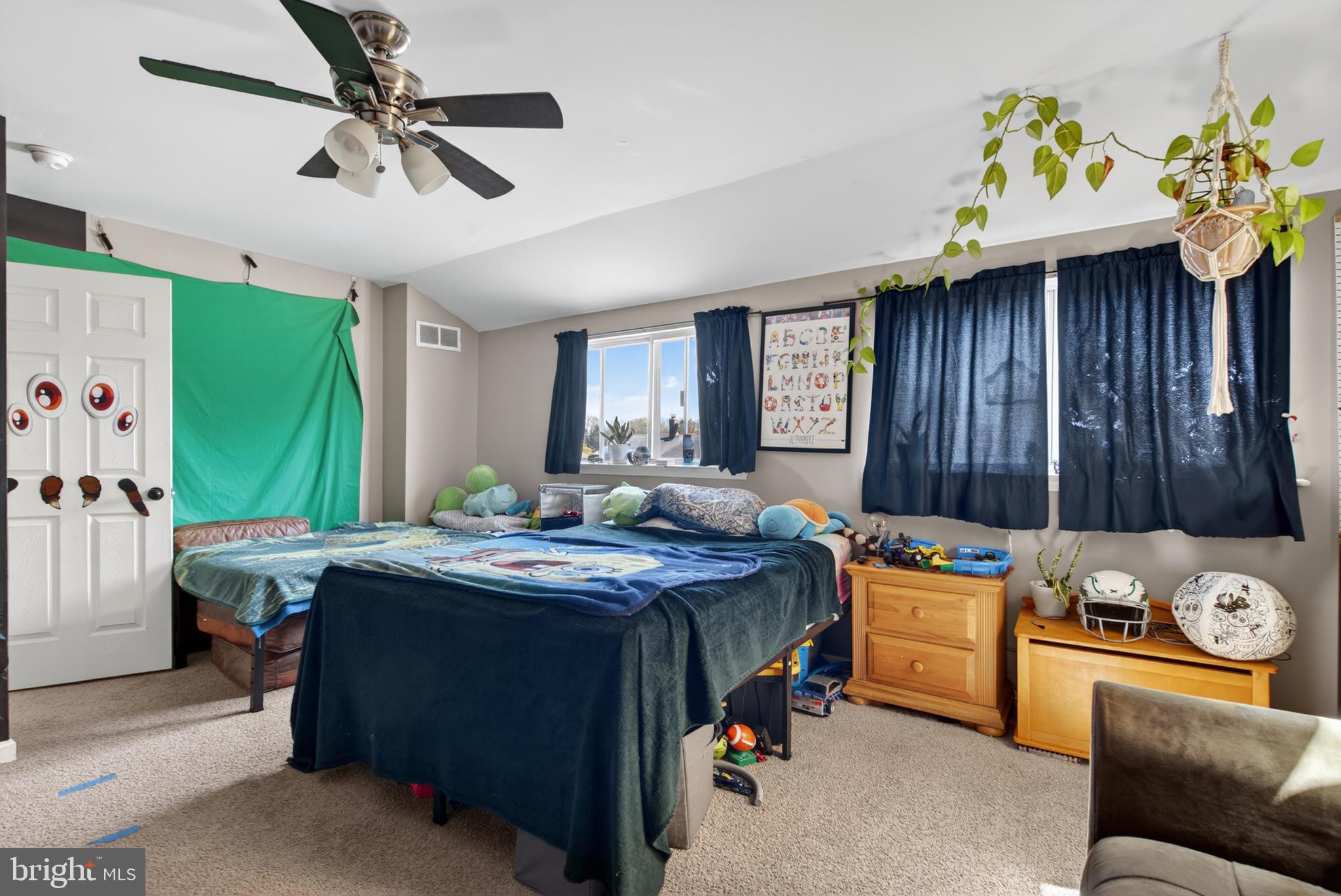 79-81 SANDYBROOK DRIVE