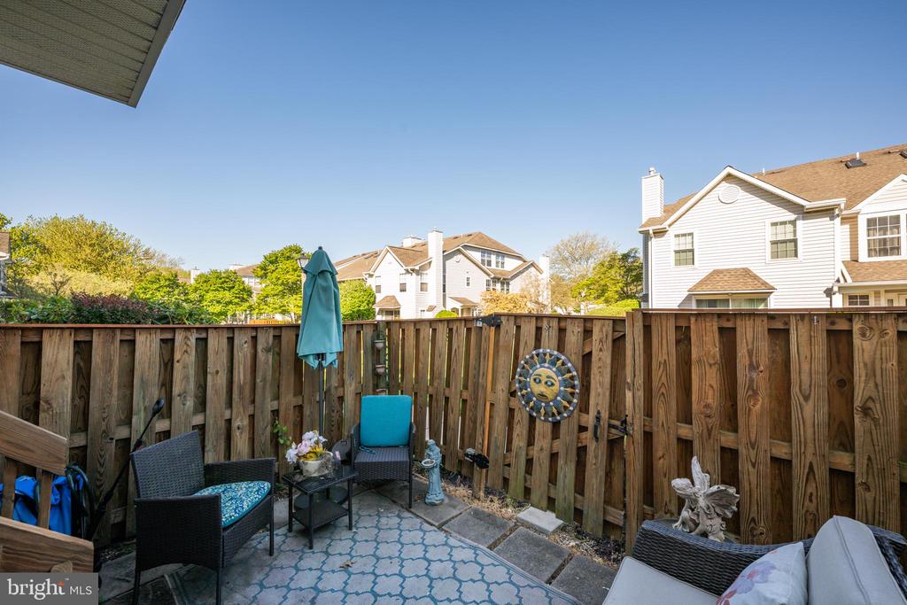 7403 SPRUCE MILL DRIVE
