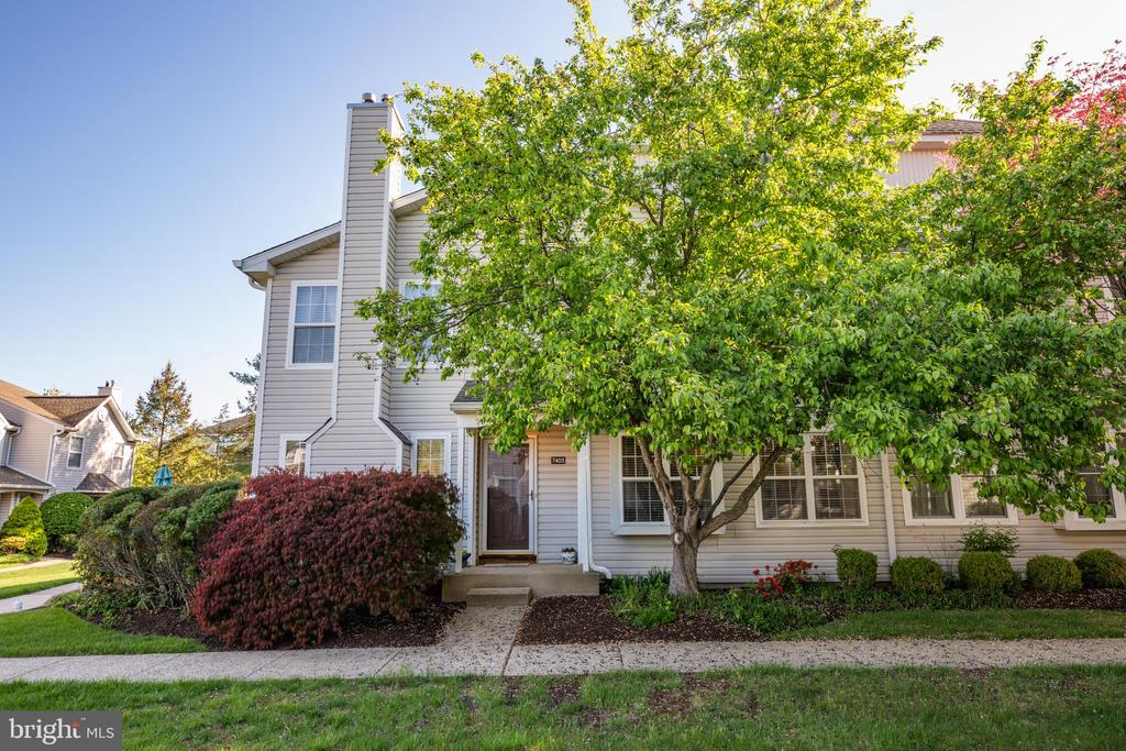 7403 SPRUCE MILL DRIVE