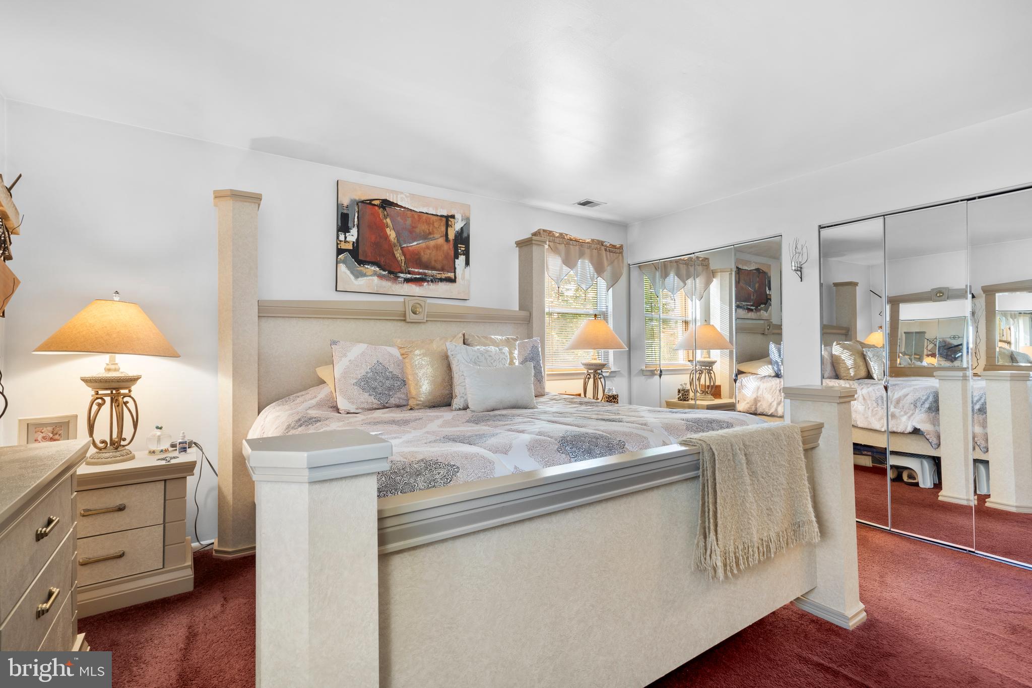 1839 HOLLANDALE DRIVE