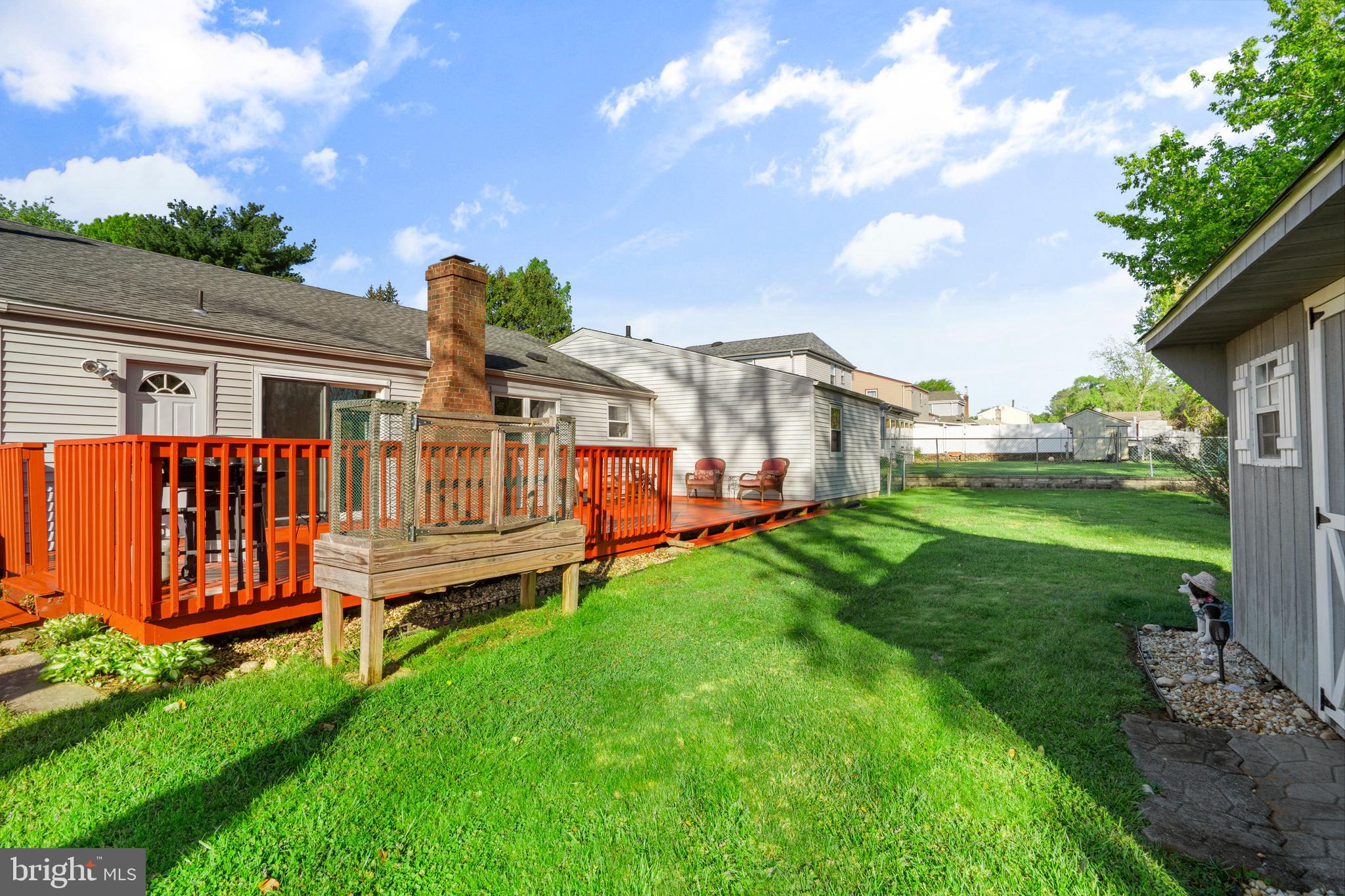 1839 HOLLANDALE DRIVE