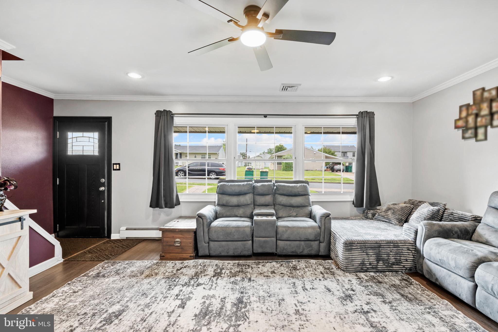 85 BUTTONWOOD LANE