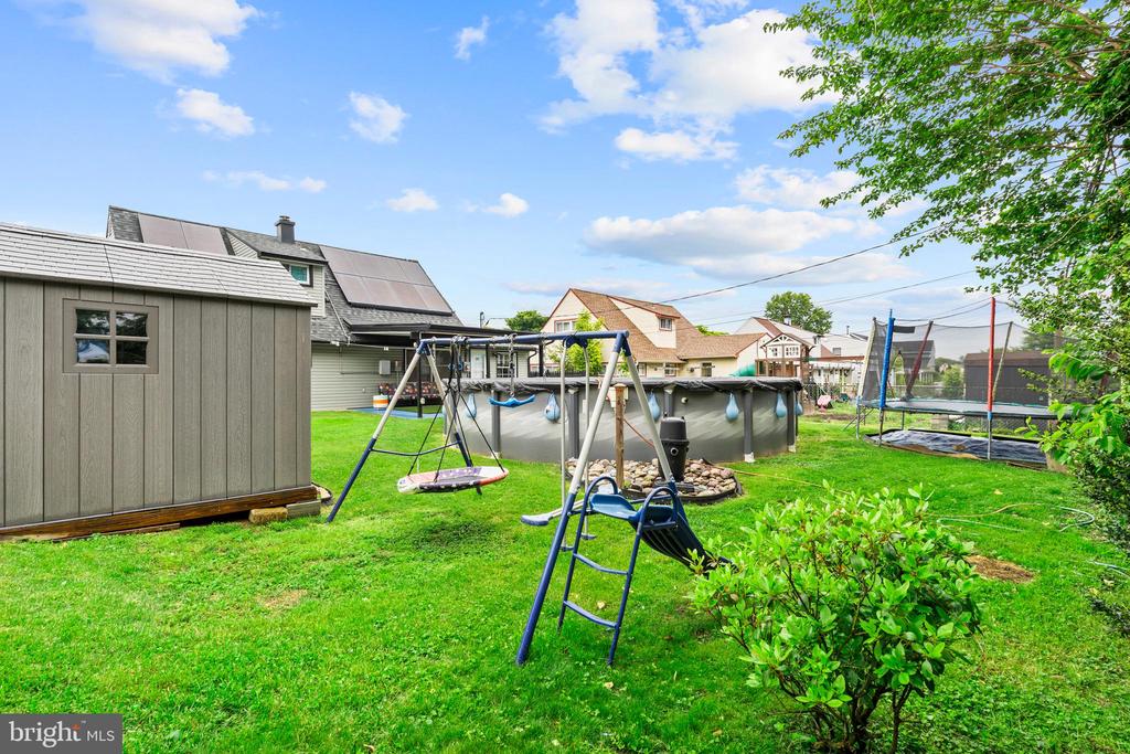 85 BUTTONWOOD LANE