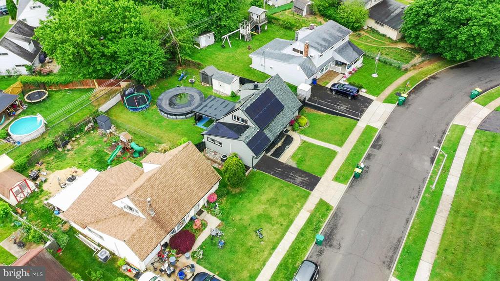 85 BUTTONWOOD LANE
