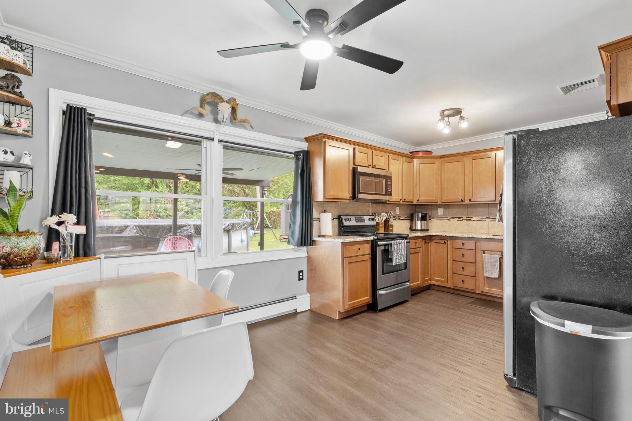 85 BUTTONWOOD LANE