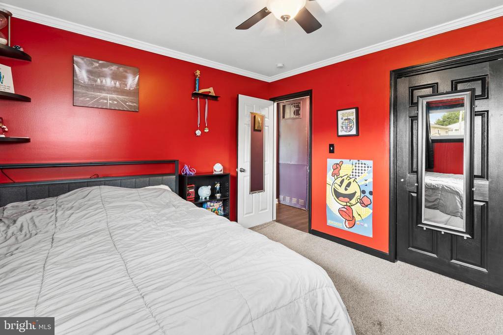 85 BUTTONWOOD LANE