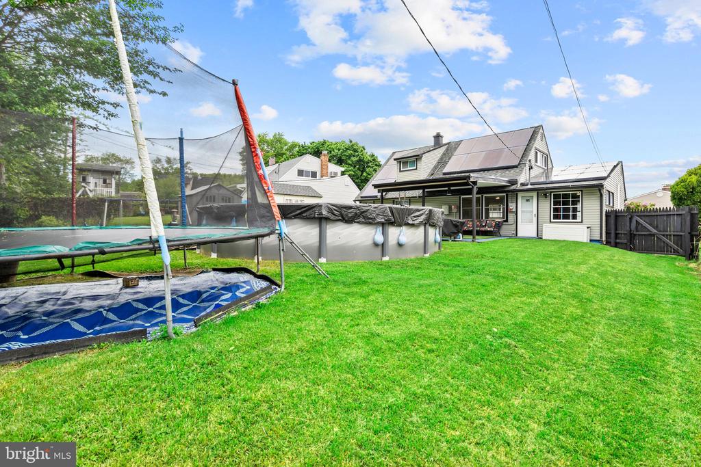 85 BUTTONWOOD LANE