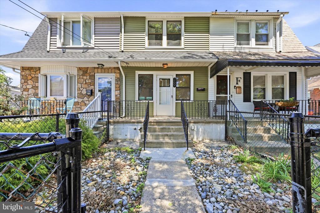 269 MONROE STREET