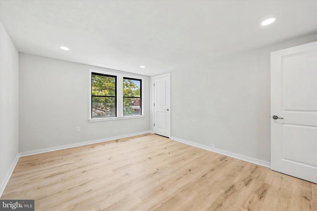 269 MONROE STREET