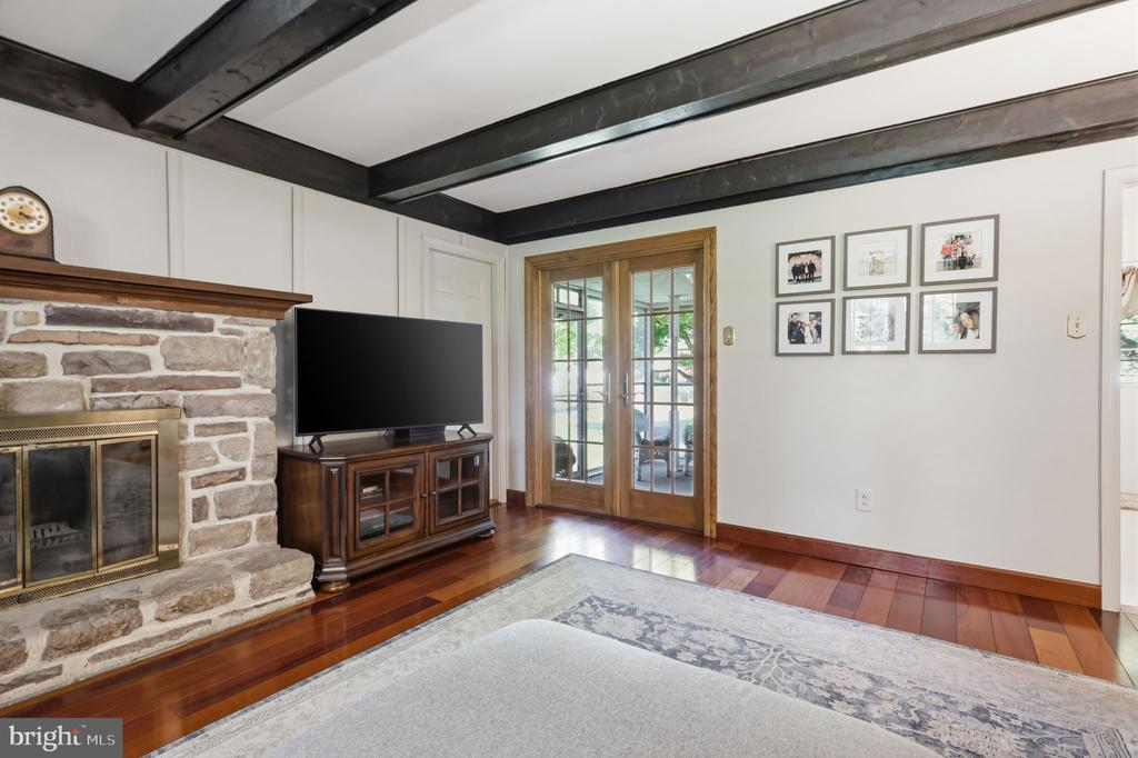 10 PHEASANT DRIVE