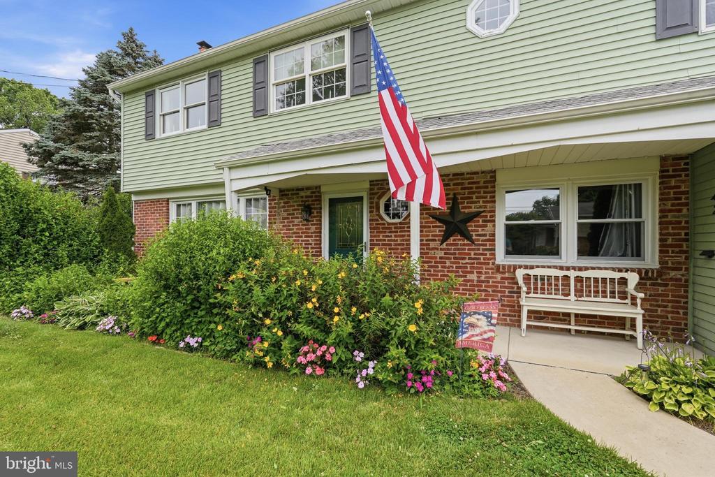 290 PHEASANT RUN