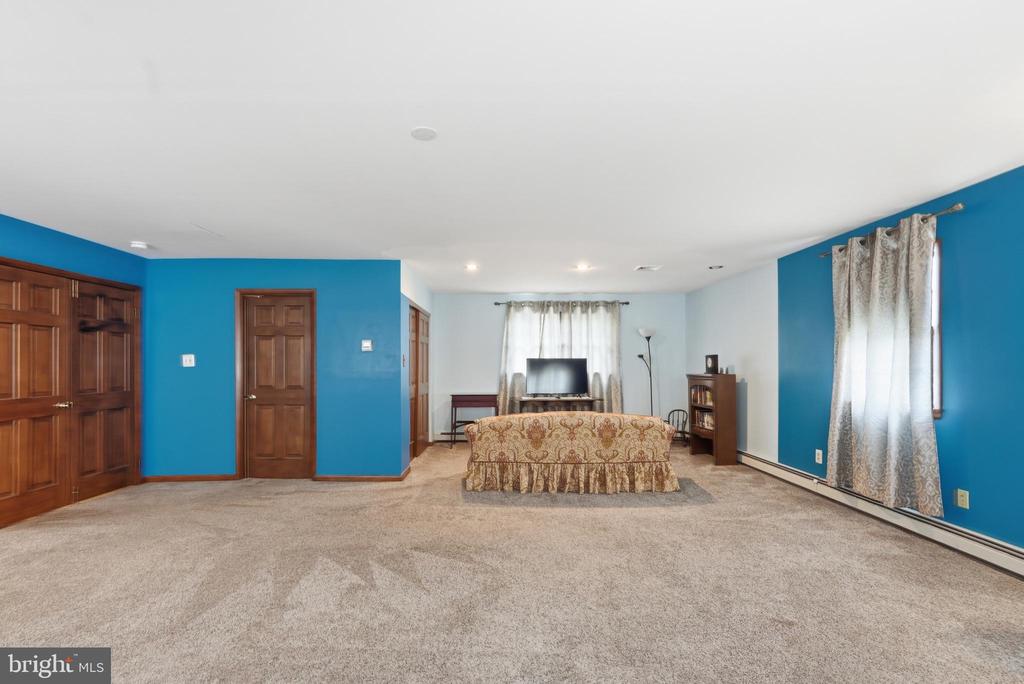 290 PHEASANT RUN