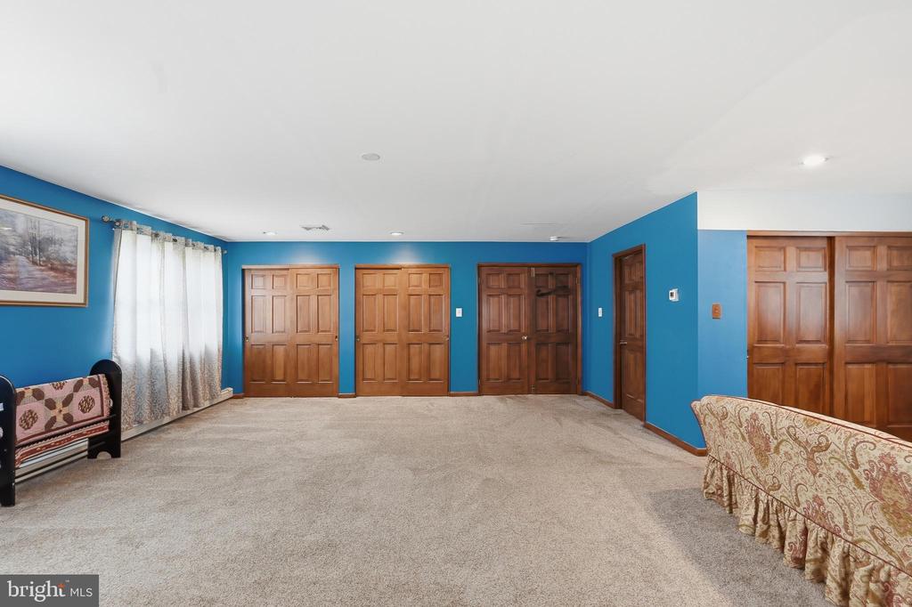 290 PHEASANT RUN