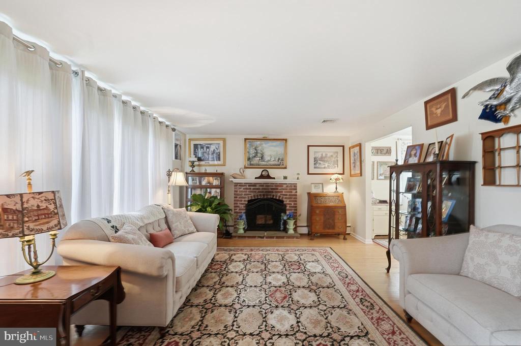 290 PHEASANT RUN