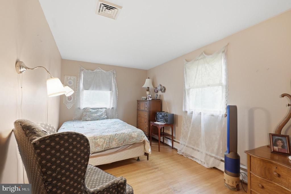 290 PHEASANT RUN