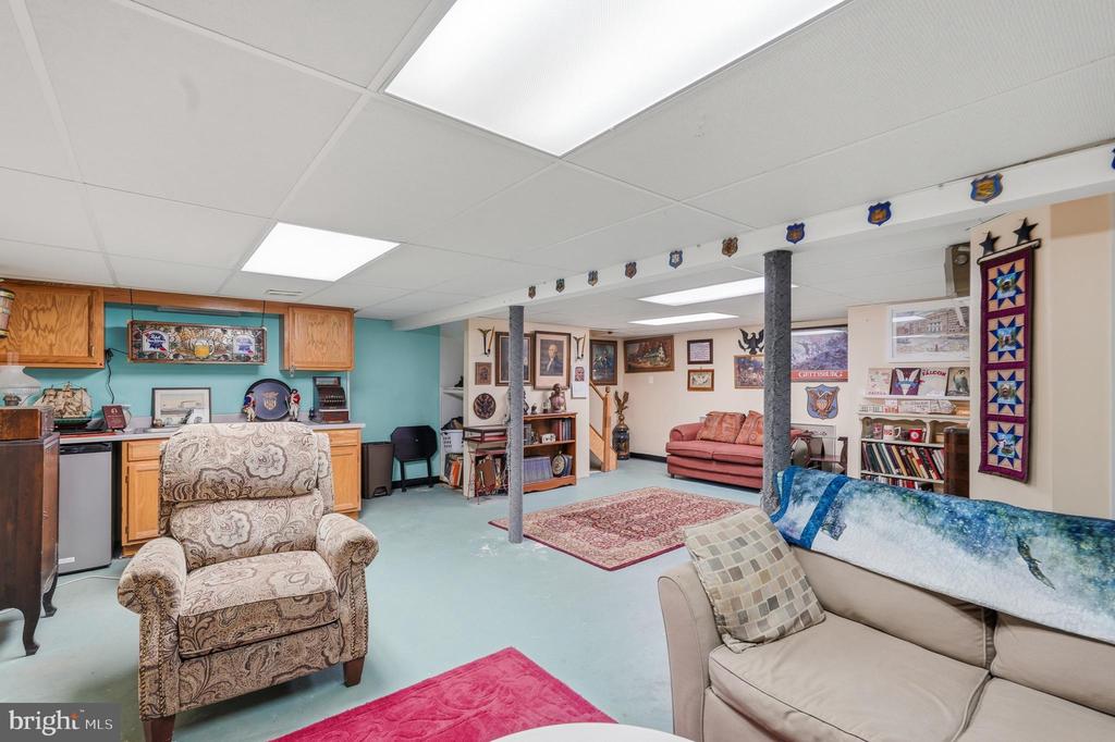 290 PHEASANT RUN