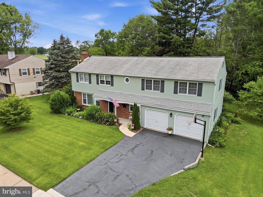 290 PHEASANT RUN