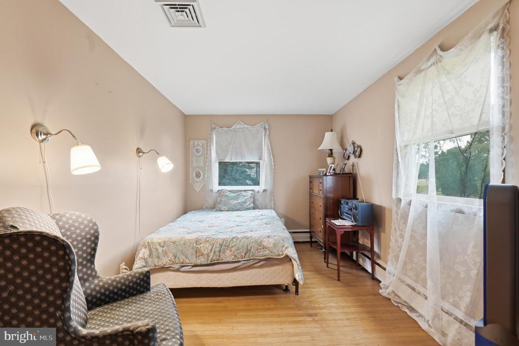 290 PHEASANT RUN