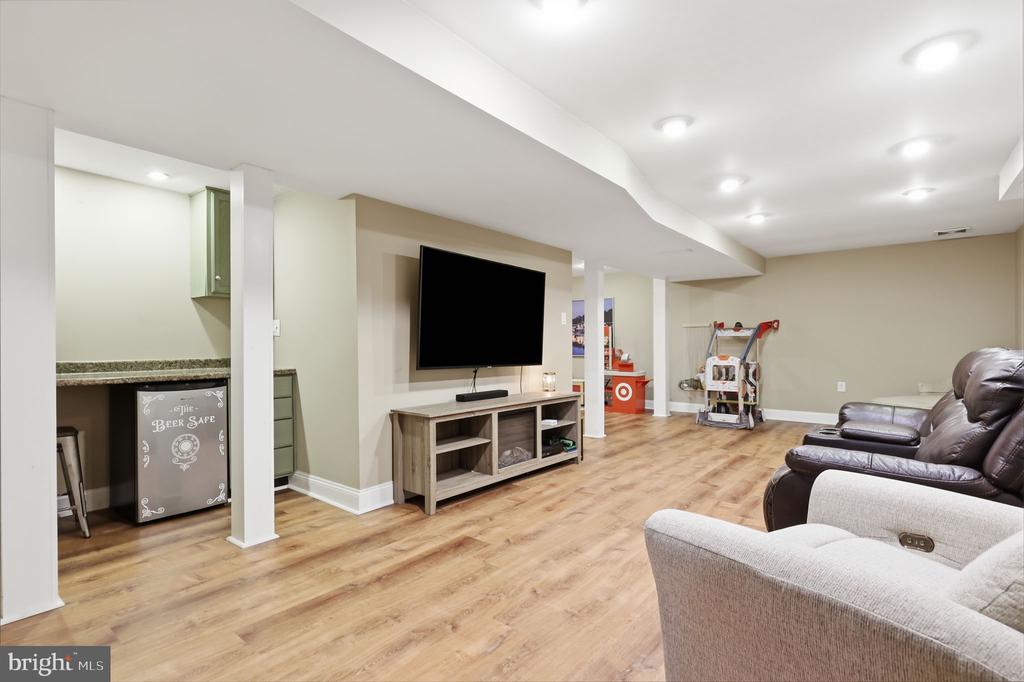 469 STANFORD ROAD