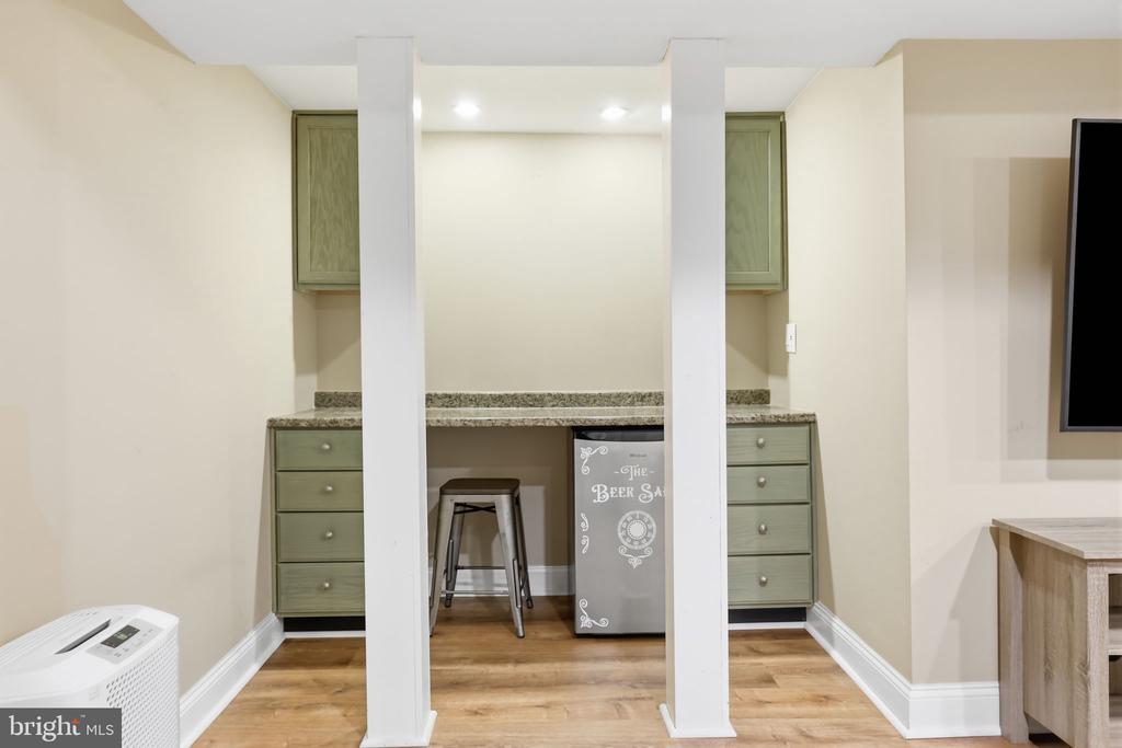 469 STANFORD ROAD
