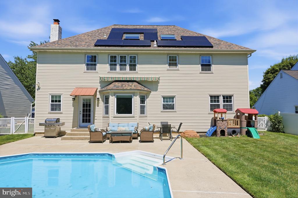 469 STANFORD ROAD