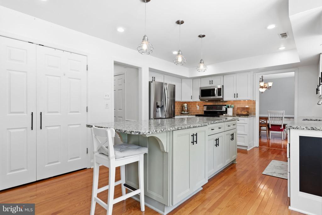 469 STANFORD ROAD