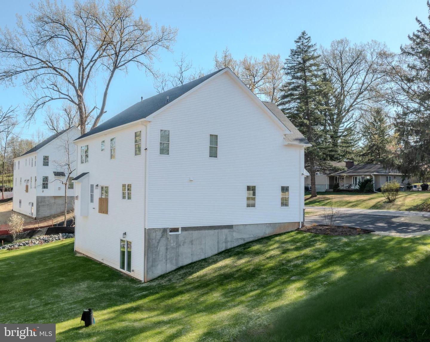 107 Vincent Rd #Lot 2