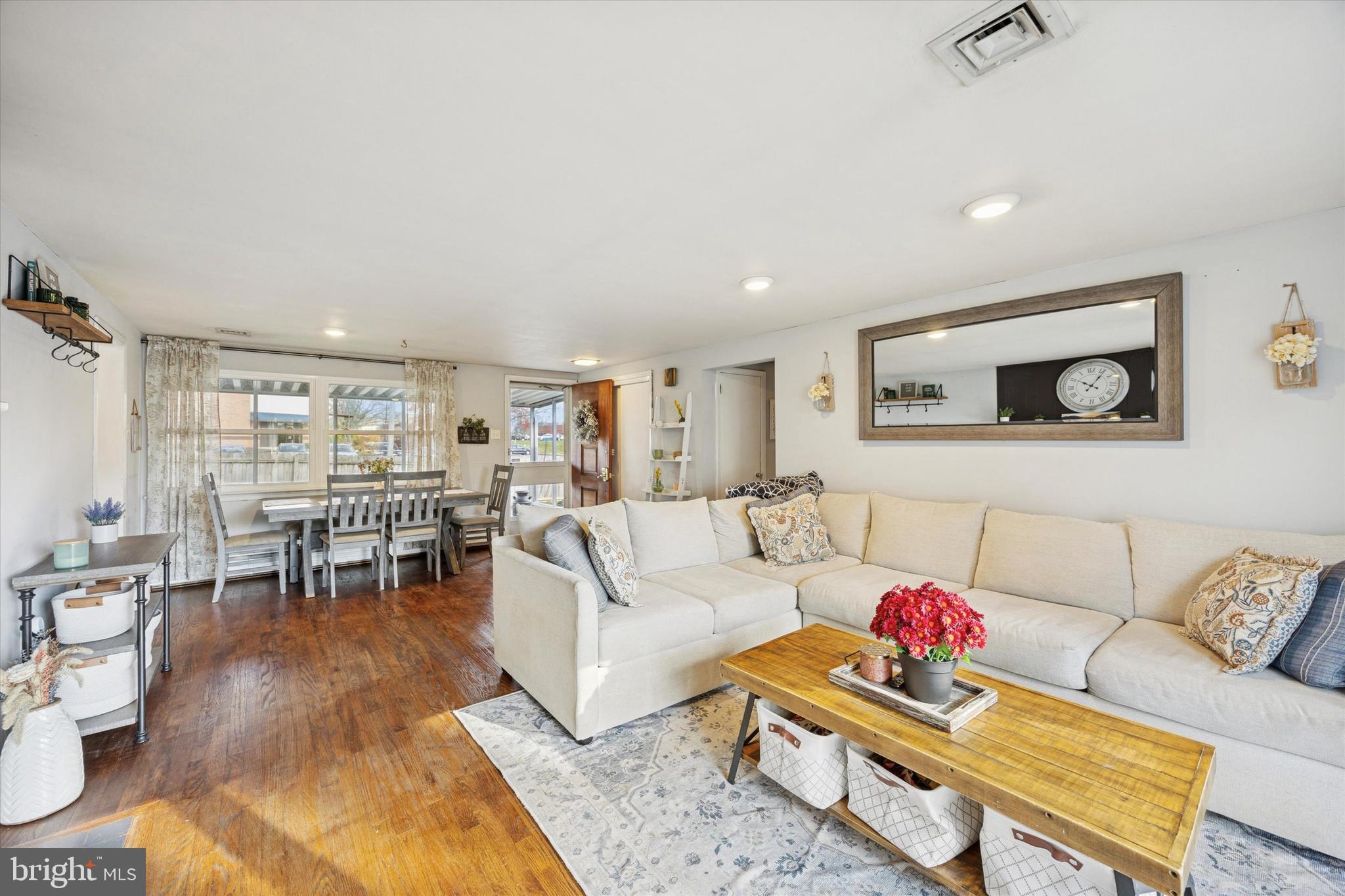 850 S MATLACK STREET