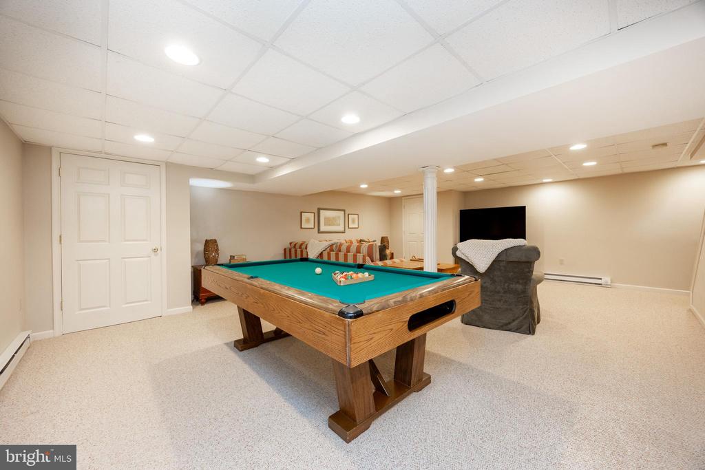 108 WOODED ACRES LANE