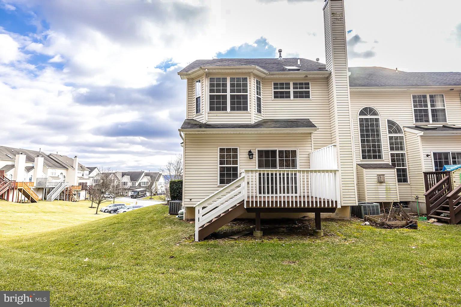 171 MADISON WAY