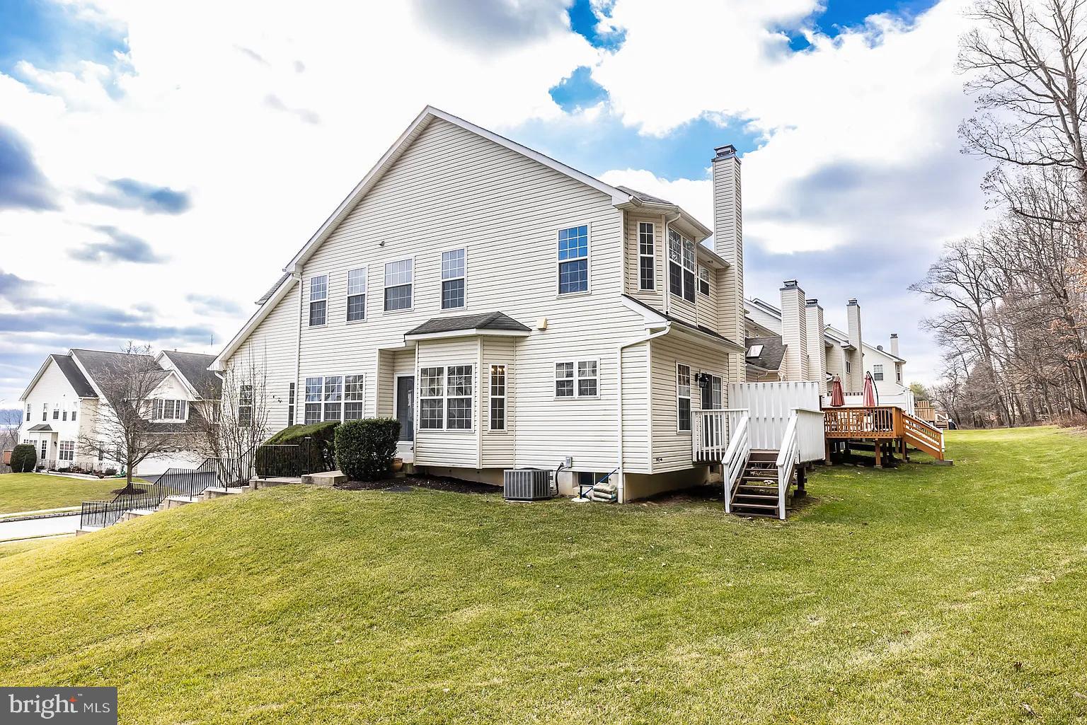 171 MADISON WAY