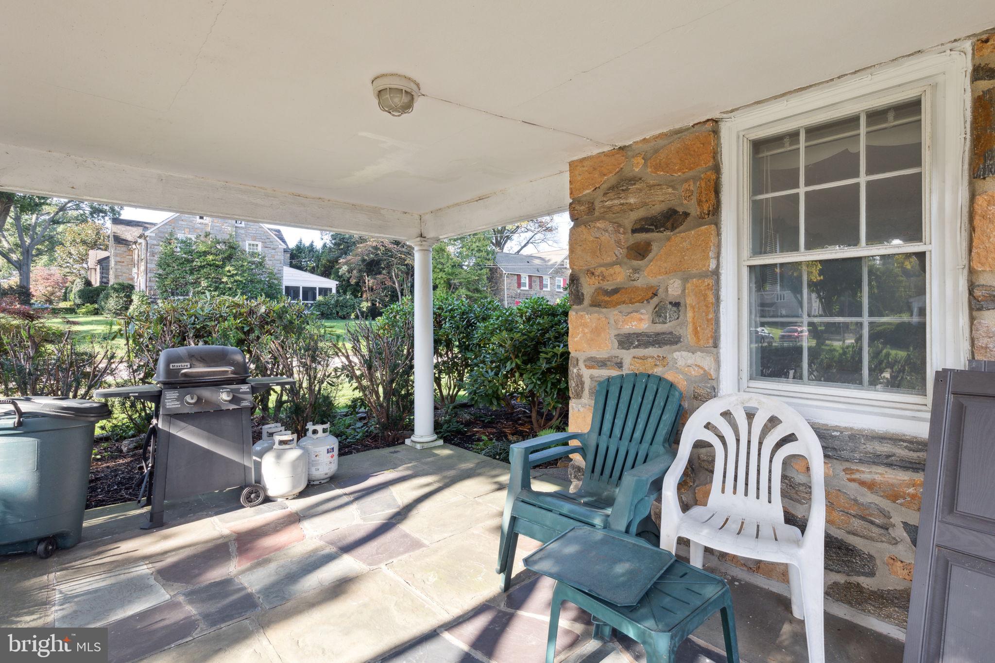 1115 Ormond Ave