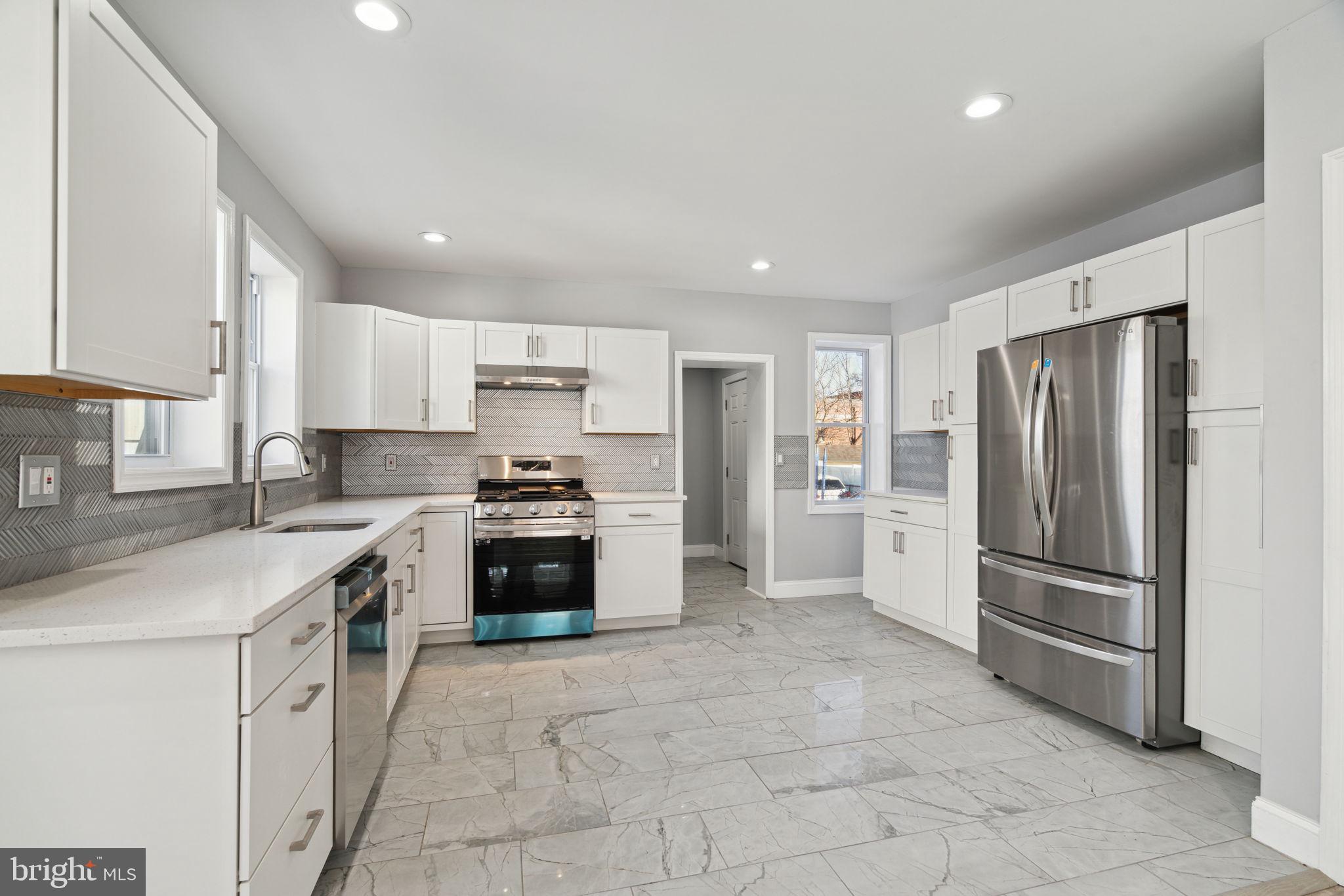 435 Lafayette Ave