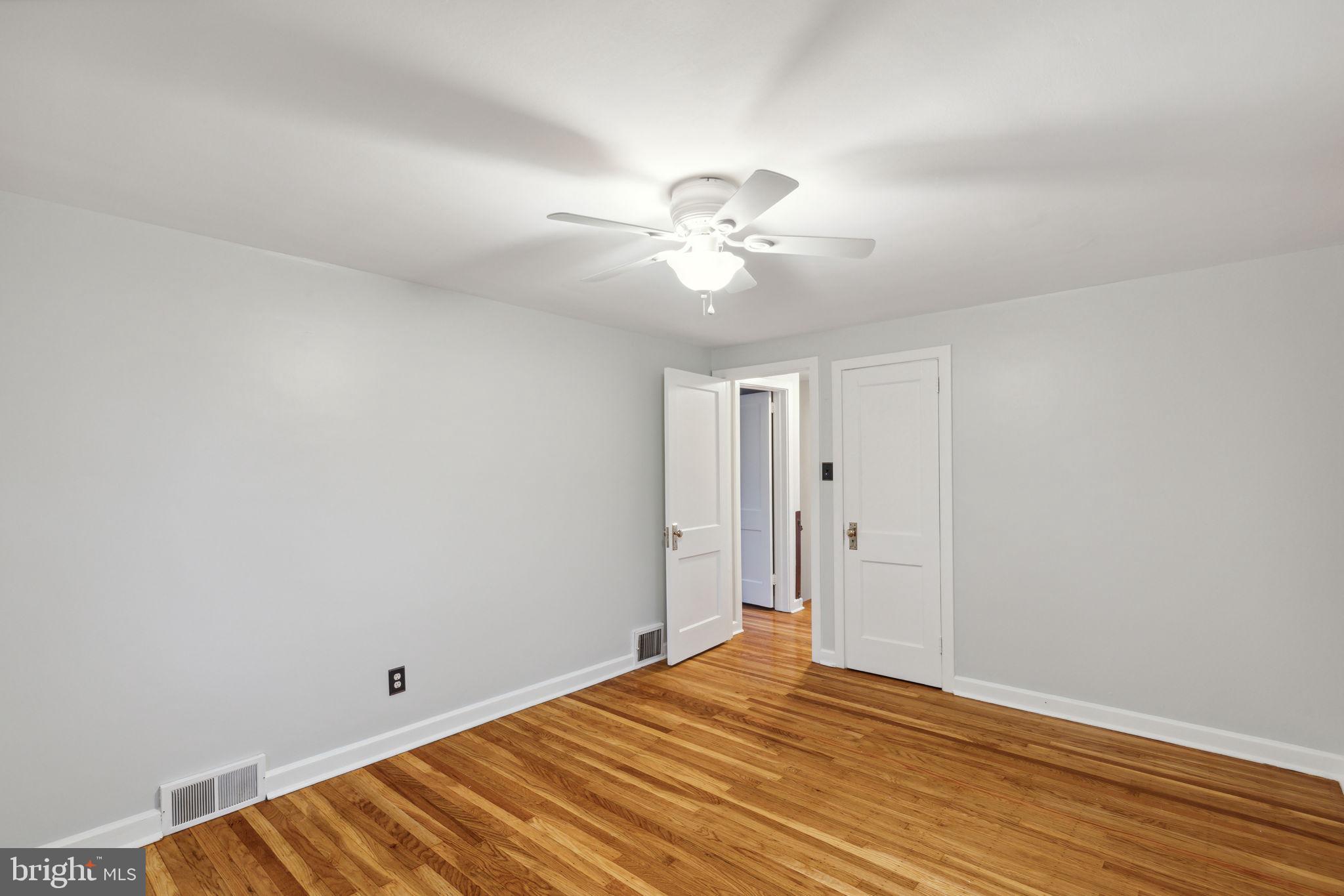 390 Grange Rd
