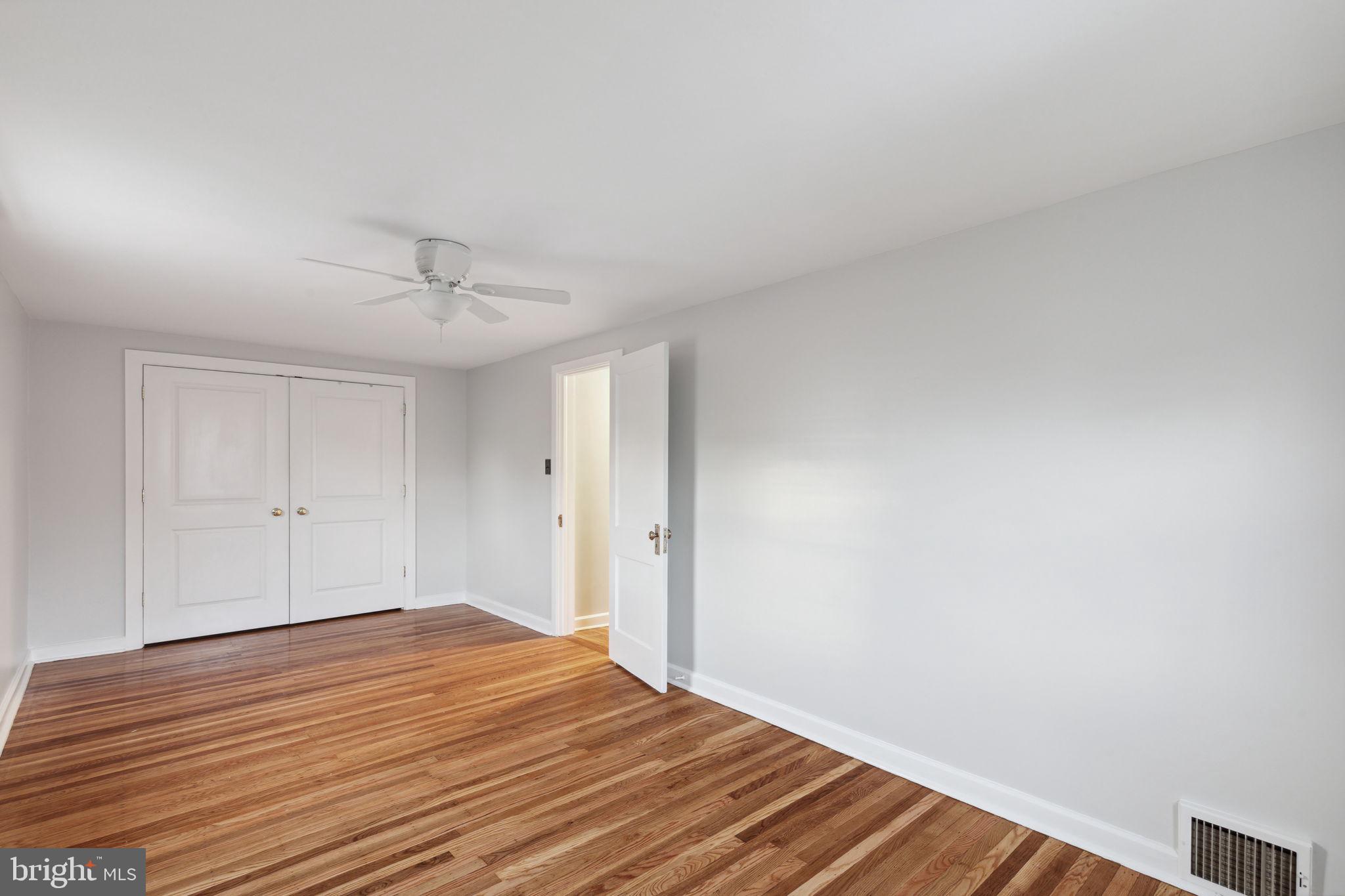 390 Grange Rd