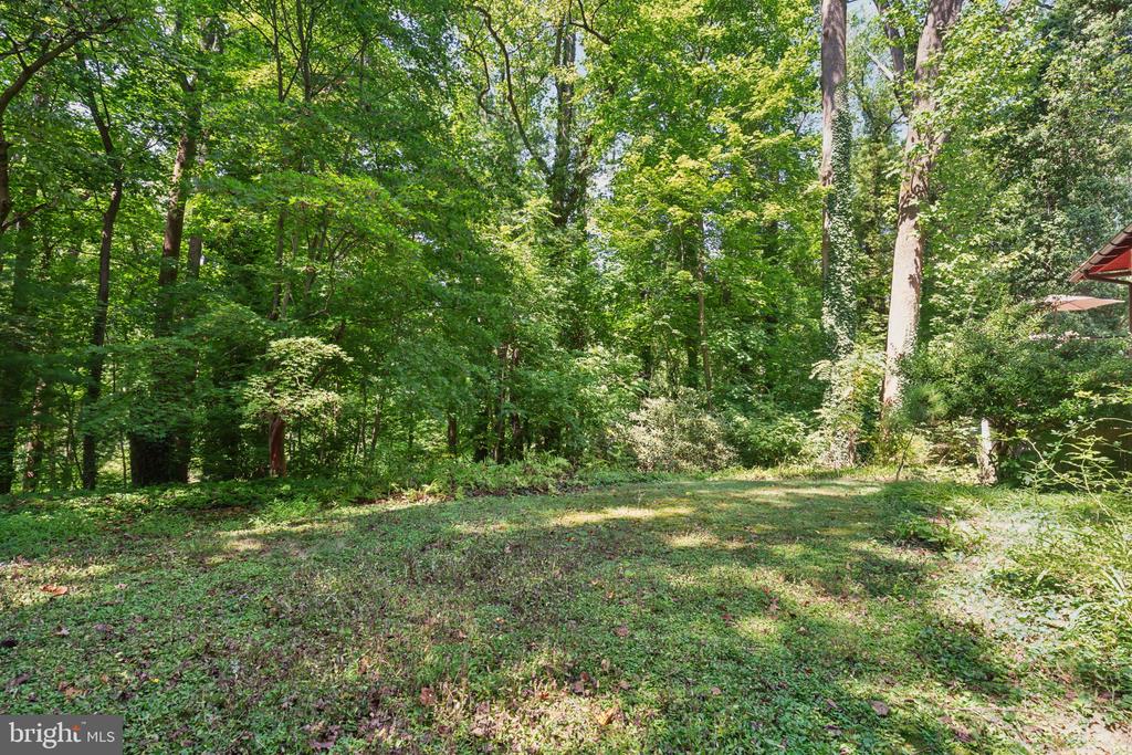 209 W Possum Hollow Rd