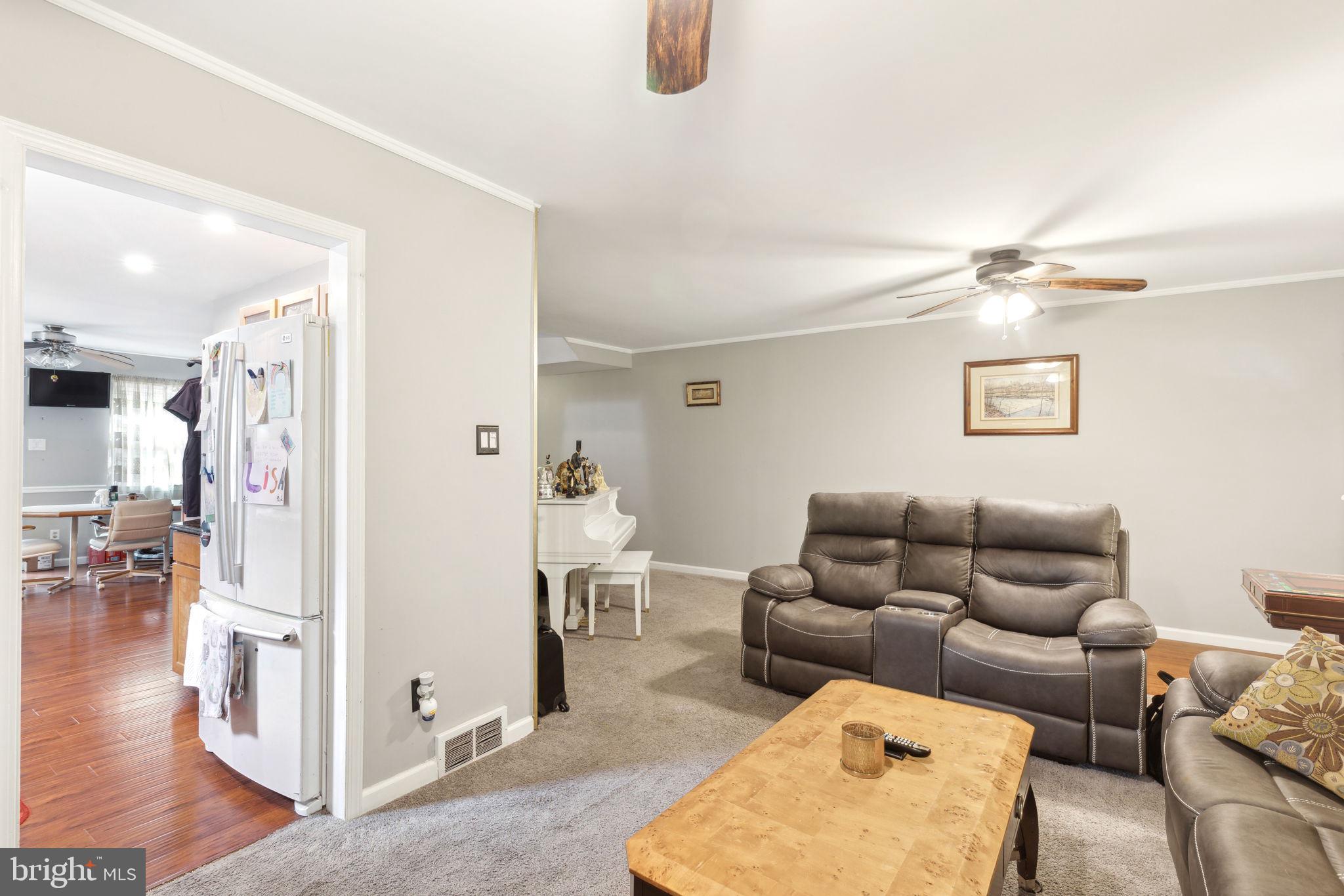 821 6th Ave