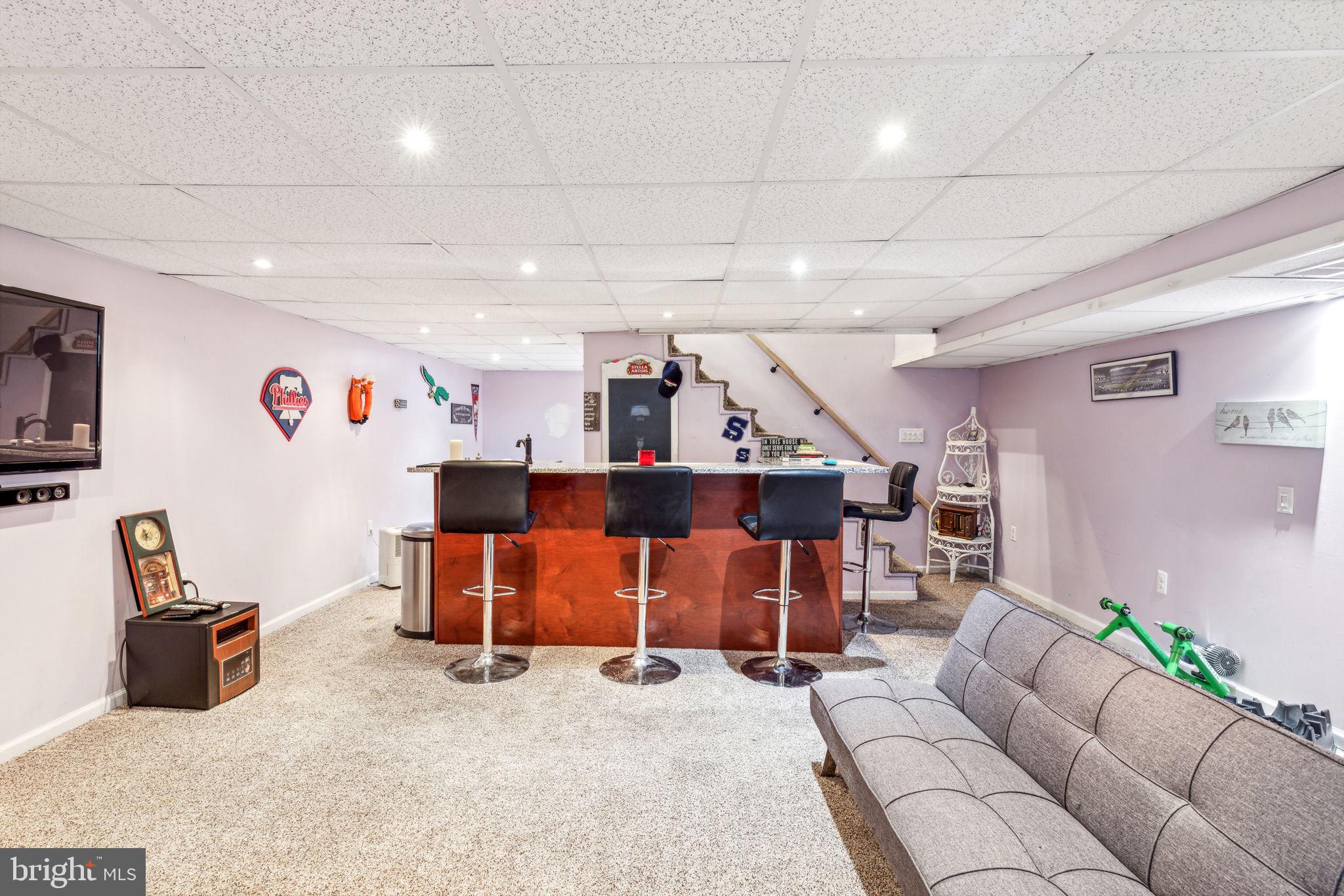 821 6th Ave