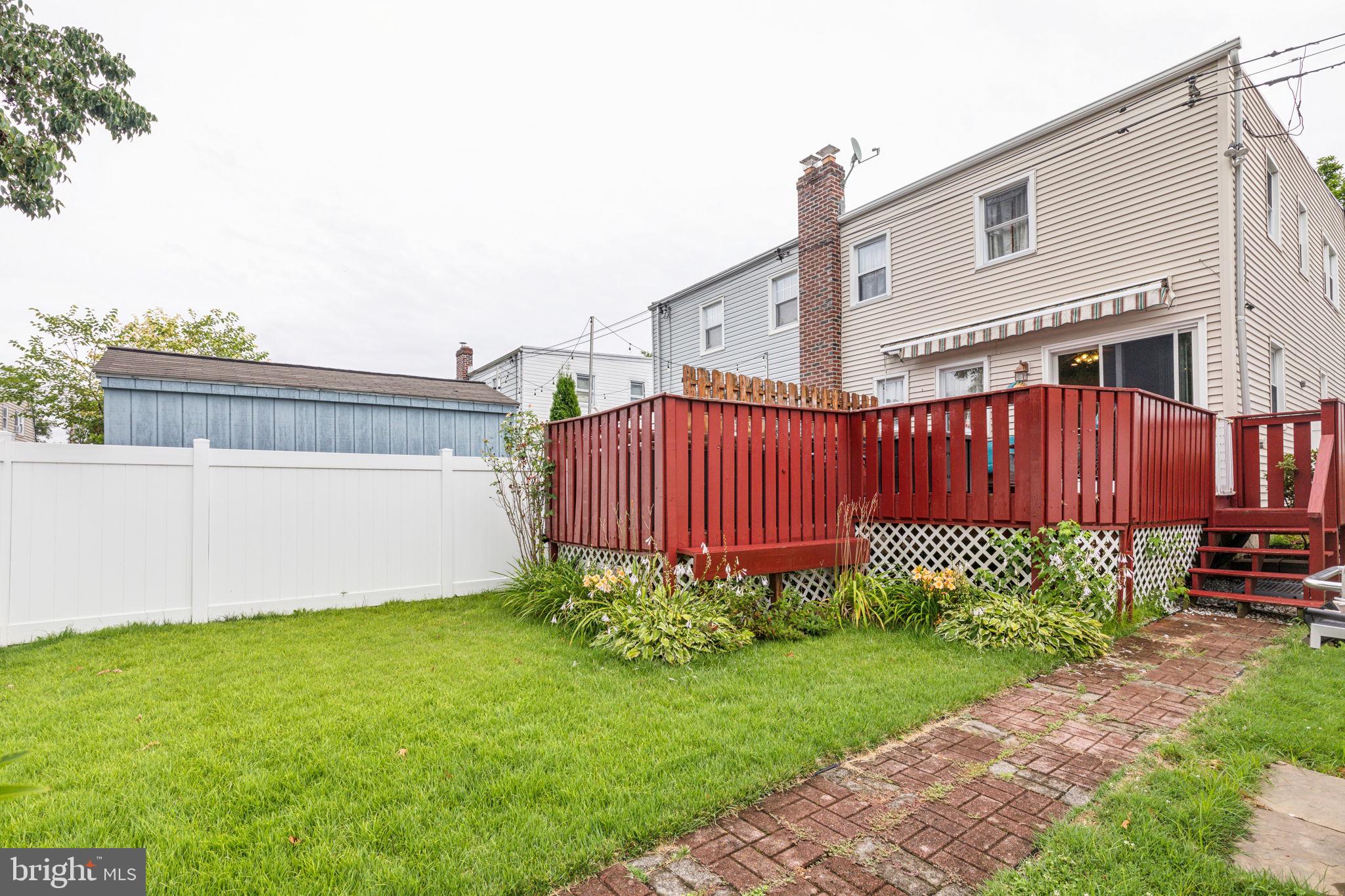 821 6th Ave