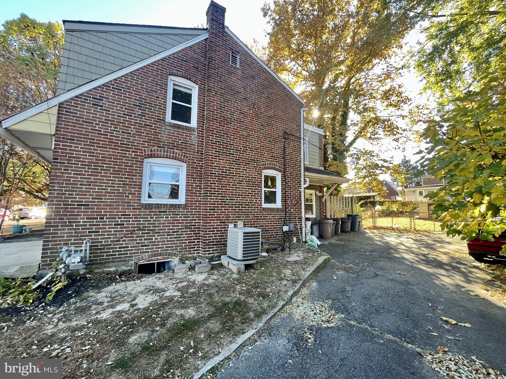 758 BRAXTON RD