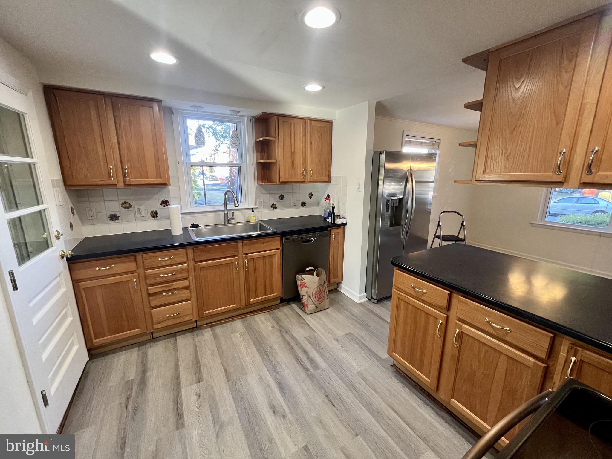 758 BRAXTON RD